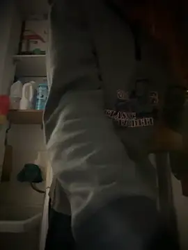 Snapshot of Paapii1098 chatting on 11/02/25, 05:21 Paapii1098 online show from 11/02/25, 05:21