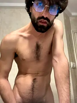 Snapshot of Paapii1098 chatting on 11/06/25, 05:08 Paapii1098 online show from 11/06/25, 05:08