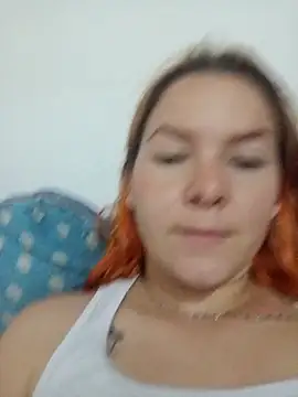 Camila jiraldo online show from 10/20/25, 04:02