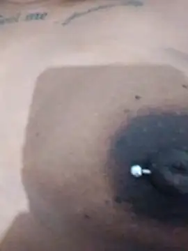 Snapshot of Jennyy31 chatting on 11/16/25, 01:00 Jennyy31 online show from 11/16/25, 01:00