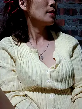 Bear bear0 online show from 11/08/25, 02:06