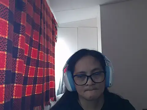 Kinkybela2025 online show from 06/10/26, 02:12