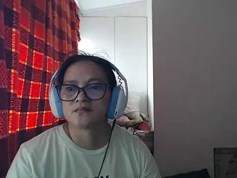 Kinkybela2025 online show from 06/23/26, 01:14