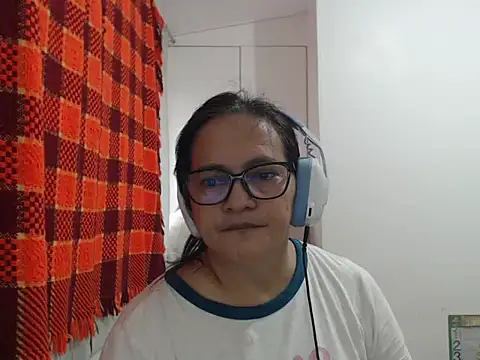 Kinkybela2025 online show from 06/30/26, 12:22
