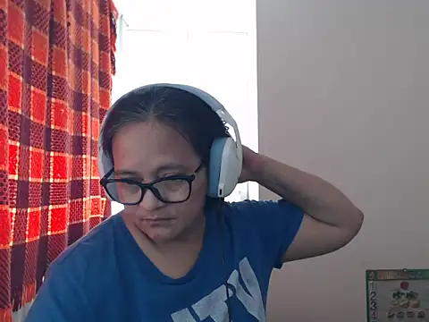 Kinkybela2025 online show from 07/15/26, 12:49