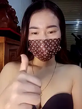 Family-Lovee online show from 11/14/25, 10:51