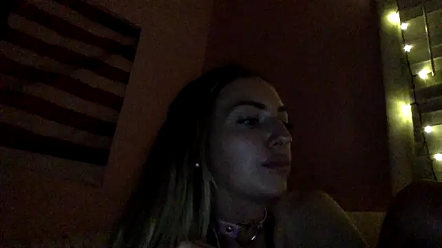 Snapshot of puddles11 chatting on 10/20/25, 10:16 puddles11 online show from 10/20/25, 10:16