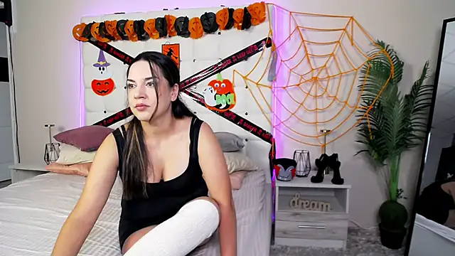 Snapshot of AlsouKass chatting on 10/28/25, 07:23 AlsouKass online show from 10/28/25, 07:23