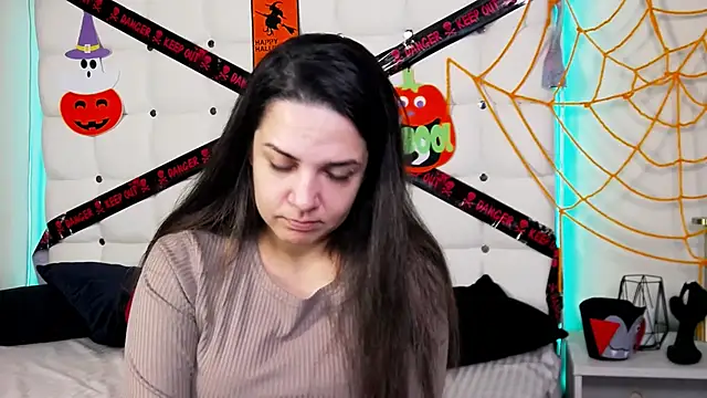 Snapshot of AlsouKass chatting on 11/02/25, 07:22 AlsouKass online show from 11/02/25, 07:22