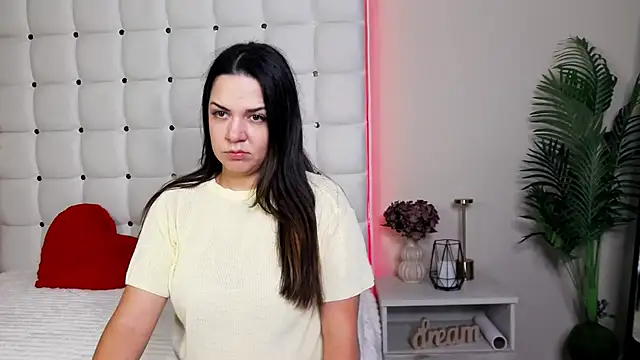 Snapshot of AlsouKass chatting on 11/23/25, 06:02 AlsouKass online show from 11/23/25, 06:02