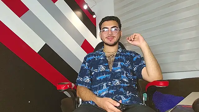 Zac Golden online show from 06/02/26, 12:18