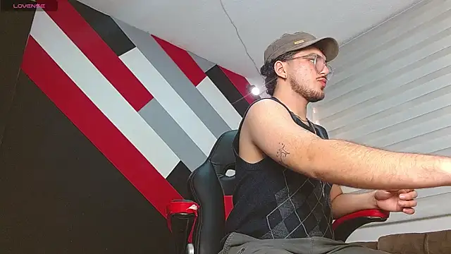 Zac Golden online show from 06/16/26, 12:24