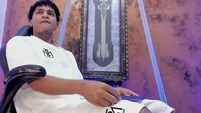 Snapshot of Iaan_Dalton_ chatting on 11/01/25, 11:56 Iaan Dalton online show from 11/01/25, 11:56