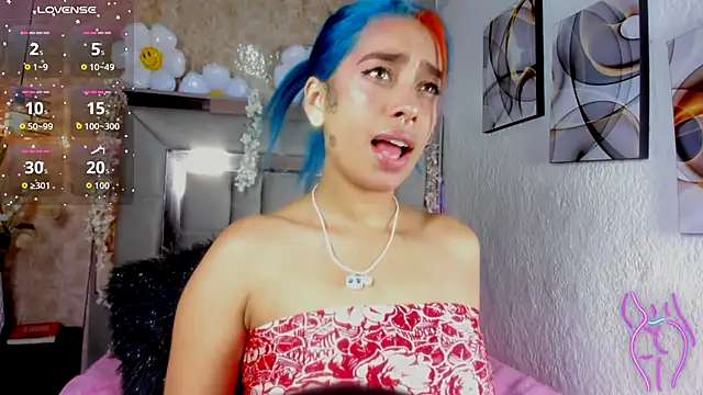 Snapshot of Cristall_ravven chatting on 11/27/25, 02:08 Cristall ravven online show from 11/27/25, 02:08