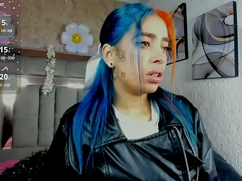 Snapshot of Cristall_ravven chatting on 11/30/25, 09:52 Cristall ravven online show from 11/30/25, 09:52