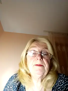 AmyLove353 online show from 11/24/25, 09:58