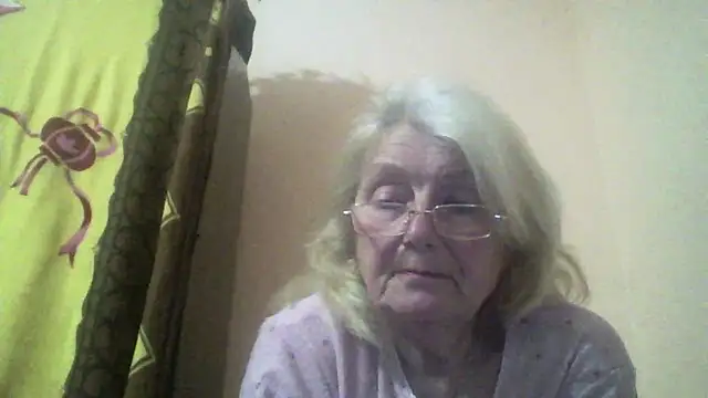 AmyLove353 online show from 03/17/26, 09:40