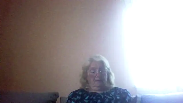 AmyLove353 online show from 05/09/26, 04:39