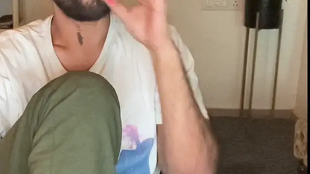 MakeMeAwareAah online show from 12/01/25, 01:27