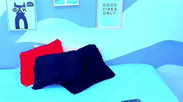 VIOLETA-28 online show from 11/29/25, 11:46