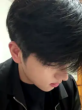 Snapshot of xiaofan777 chatting on 11/06/25, 02:07 xiaofan777 online show from 11/06/25, 02:07