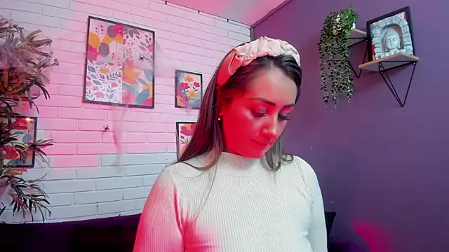 Sofia  Stk online show from 11/06/25, 03:07