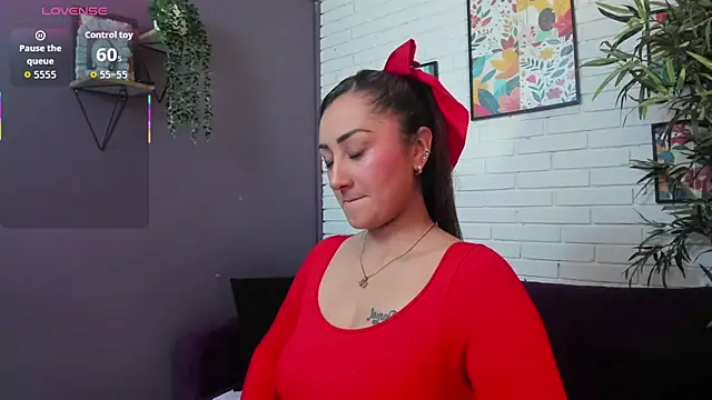 Sofia  Stk online show from 11/12/25, 03:51