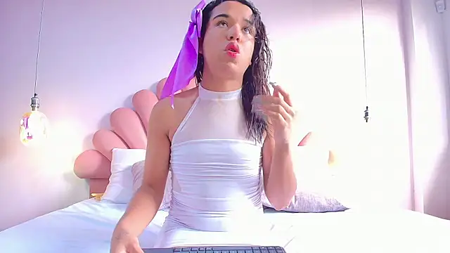 CandyPink  online show from 10/25/25, 12:02