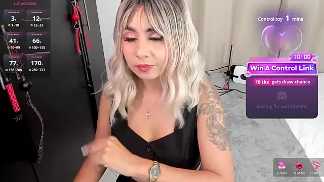 Emilyvalk  online show from 05/03/26, 09:21