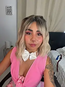 Emilyvalk  online show from 05/29/26, 09:02