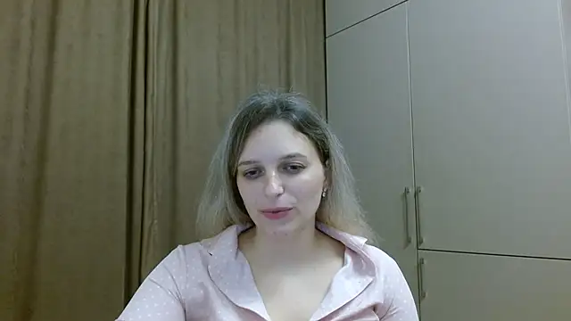 ElisSky301 online show from 11/29/25, 09:29