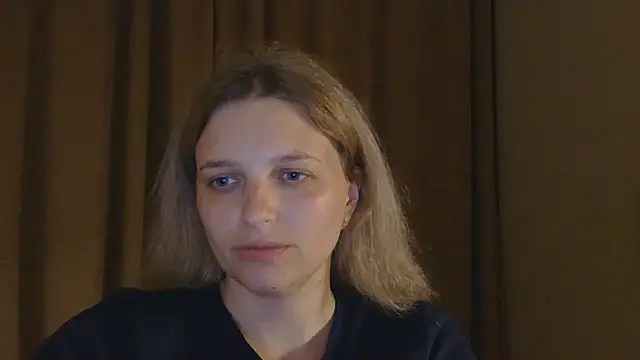 ElisSky301 online show from 05/18/26, 07:52