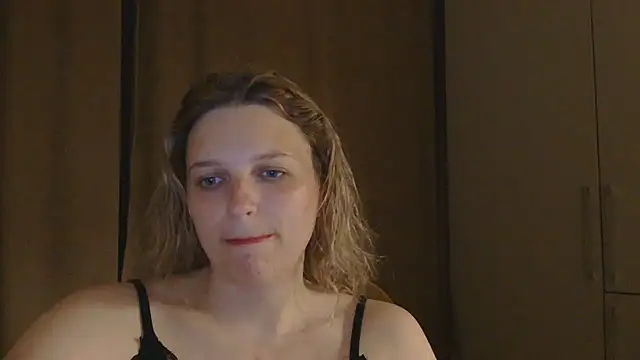 ElisSky301 online show from 05/27/26, 08:06