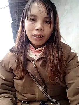 Snapshot of rickkis2k chatting on 11/11/25, 02:44 rickkis2k online show from 11/11/25, 02:44