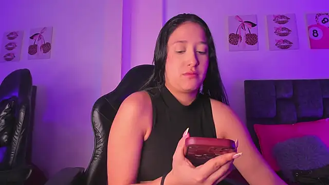 kittymonroe1 online show from 05/23/26, 06:12