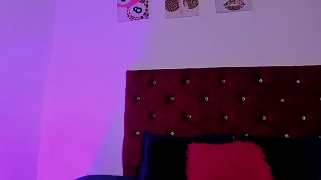 kittymonroe1 online show from 07/23/26, 06:39