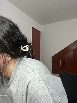 Snapshot of Selena_Roa chatting on 02/11/26, 04:23 Selena Roa online show from 02/11/26, 04:23