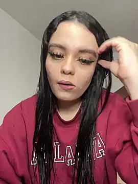 Snapshot of Selena_Roa chatting on 02/21/26, 04:30 Selena Roa online show from 02/21/26, 04:30