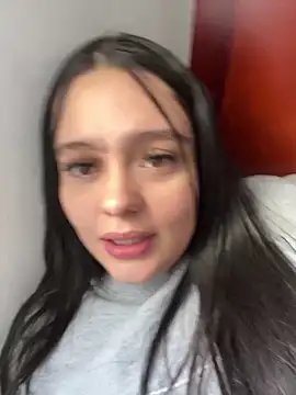 Snapshot of Selena_Roa chatting on 04/14/26, 02:45 Selena Roa online show from 04/14/26, 02:45