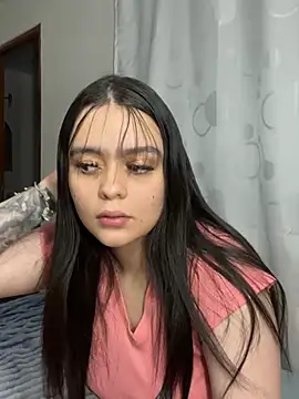 Snapshot of Selena_Roa chatting on 04/15/26, 02:51 Selena Roa online show from 04/15/26, 02:51