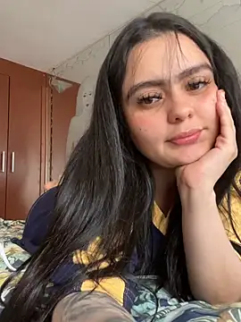 Snapshot of Selena_Roa chatting on 04/30/26, 08:57 Selena Roa online show from 04/30/26, 08:57