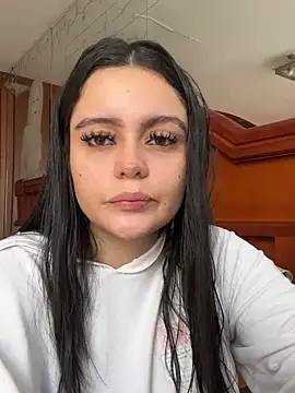 Snapshot of Selena_Roa chatting on 05/30/26, 10:07 Selena Roa online show from 05/30/26, 10:07