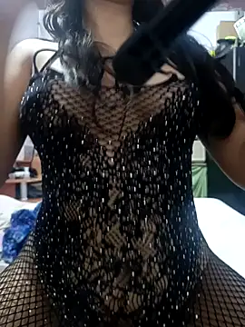 Snapshot of Michelle_20r20 chatting on 10/21/25, 03:51 Michelle 20r20 online show from 10/21/25, 03:51