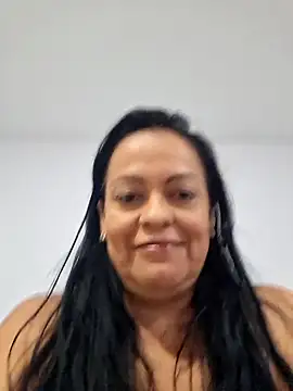 Snapshot of viviana-sexi chatting on 03/05/26, 03:46 viviana-sexi online show from 03/05/26, 03:46
