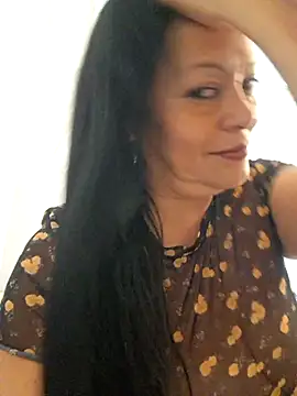 Snapshot of viviana-sexi chatting on 04/18/26, 04:33 viviana-sexi online show from 04/18/26, 04:33