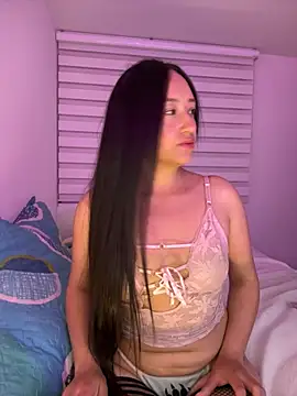 Snapshot of Melt_Sofie chatting on 10/25/25, 12:18 Melt Sofie online show from 10/25/25, 12:18