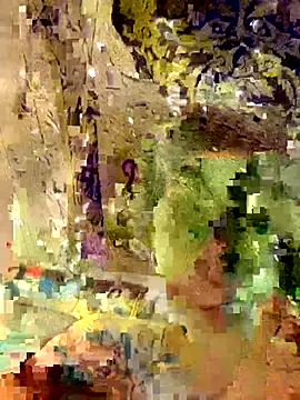 kutekiwi online show from 12/18/25, 08:20