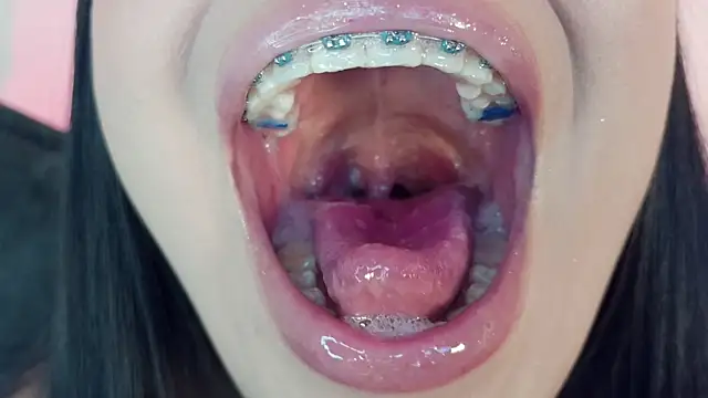 mia roux1 online show from 07/02/26, 03:23