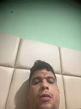 Snapshot of Bkackmamba chatting on 04/08/26, 02:06 Bkackmamba online show from 04/08/26, 02:06