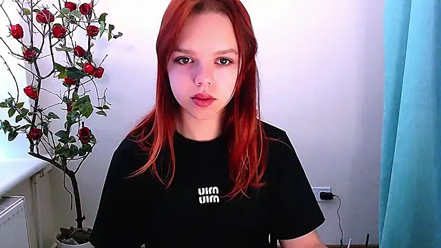 Snapshot of bunny_bloom chatting on 11/04/25, 04:55 bunny bloom online show from 11/04/25, 04:55